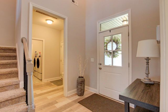 1004 Michaela Cir, Clarksville, TN 37043