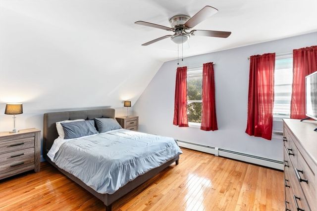 32 Cottage St, Taunton, MA 02780