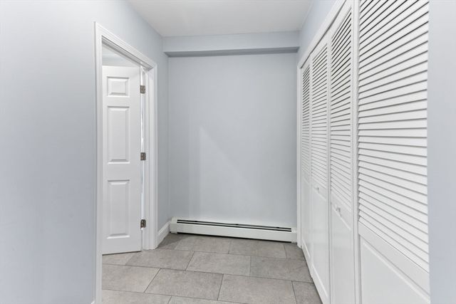 32 Cottage St, Taunton, MA 02780