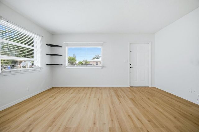 2124 Taylor St, Hollywood, FL 33020