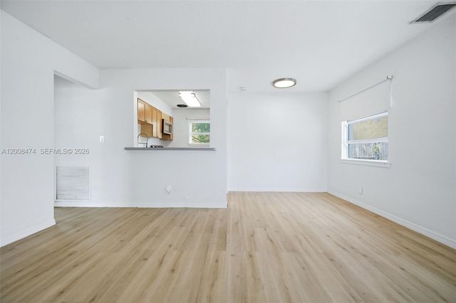 2124 Taylor St, Hollywood, FL 33020