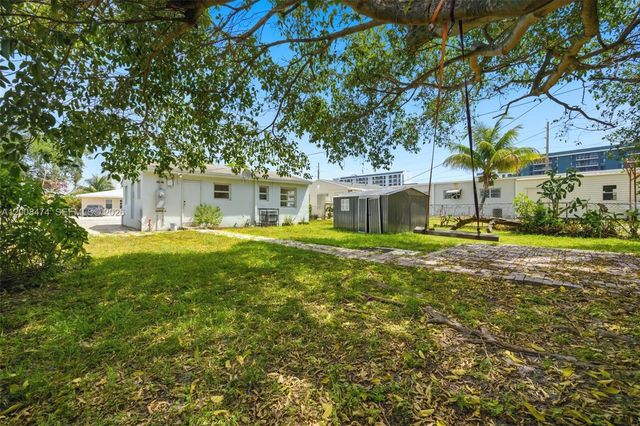 2124 Taylor St, Hollywood, FL 33020