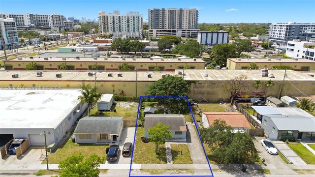 2124 Taylor St, Hollywood, FL 33020