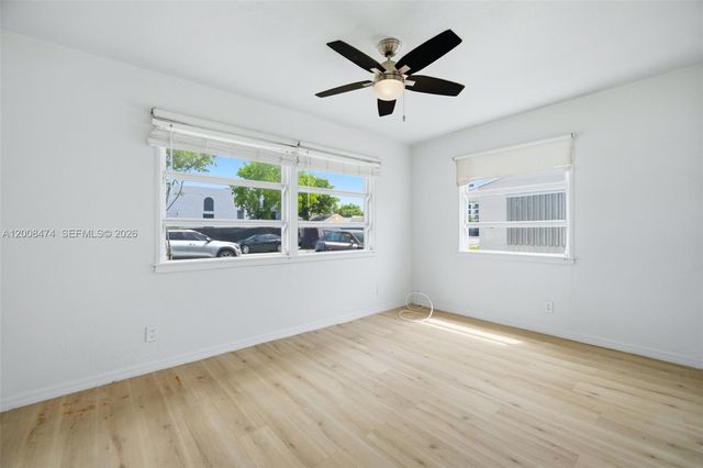 2124 Taylor St, Hollywood, FL 33020