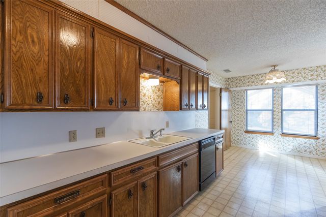 2558 Meadow Lake Drive, Abilene, TX 79606