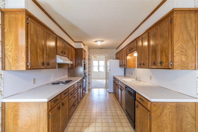 2558 Meadow Lake Drive, Abilene, TX 79606