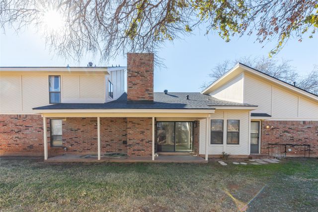 2558 Meadow Lake Drive, Abilene, TX 79606