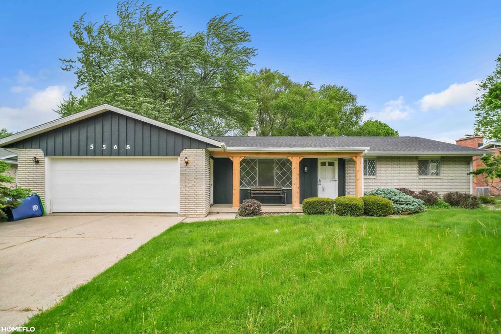 5568 Mary Court, Saginaw Twp, MI 48603