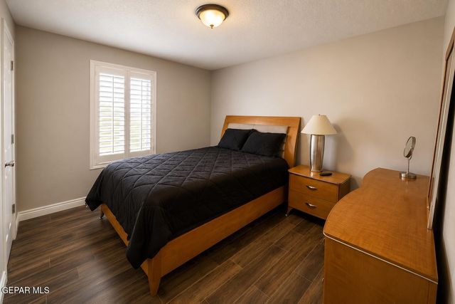 836 SUNSET PARK Drive, El Paso, TX 79932
