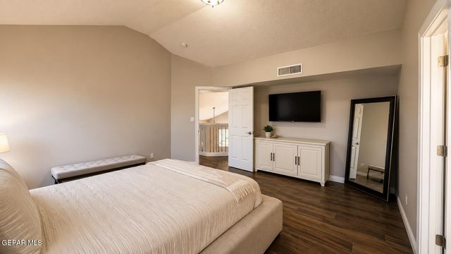 836 SUNSET PARK Drive, El Paso, TX 79932