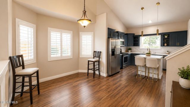 836 SUNSET PARK Drive, El Paso, TX 79932