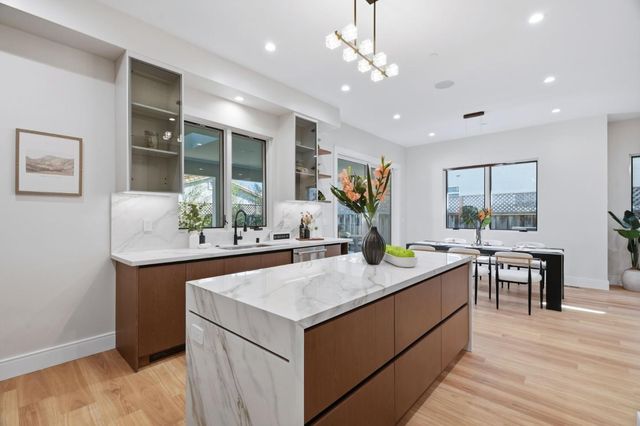10560 Johnson Avenue, Cupertino, CA 95014