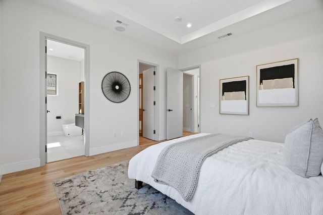 10560 Johnson Avenue, Cupertino, CA 95014