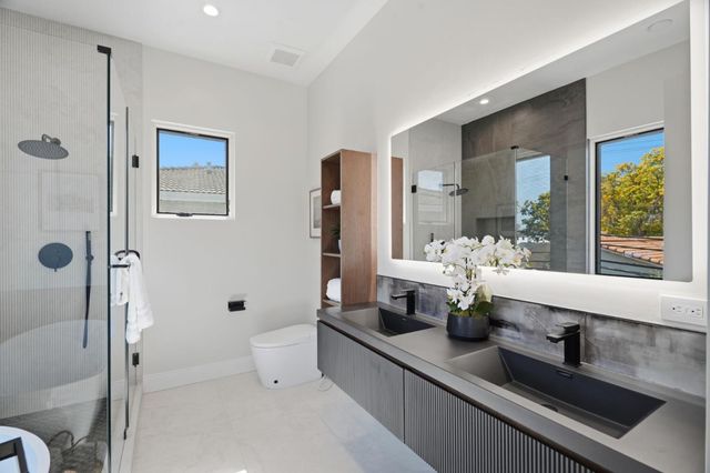 10560 Johnson Avenue, Cupertino, CA 95014