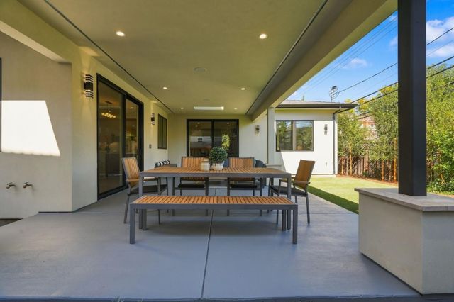 10560 Johnson Avenue, Cupertino, CA 95014