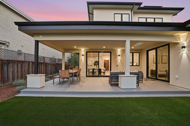 10560 Johnson Avenue, Cupertino, CA 95014