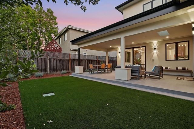 10560 Johnson Avenue, Cupertino, CA 95014
