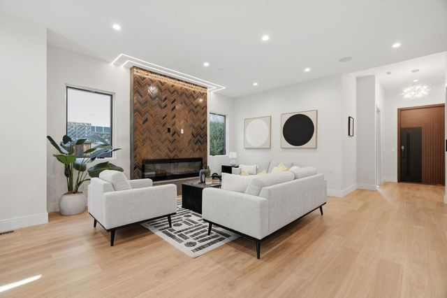 10560 Johnson Avenue, Cupertino, CA 95014