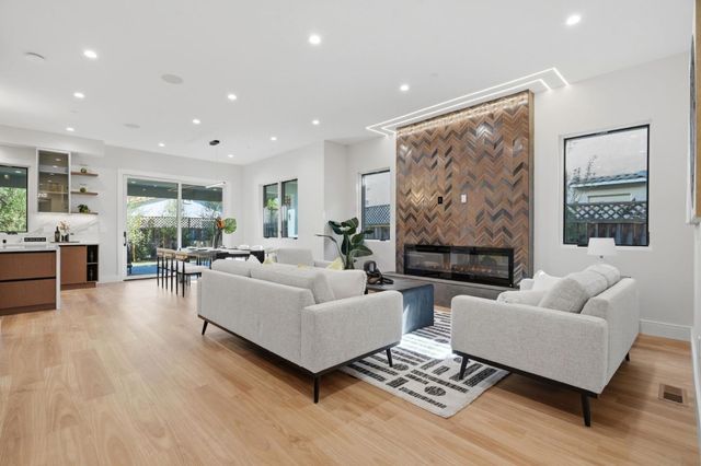 10560 Johnson Avenue, Cupertino, CA 95014