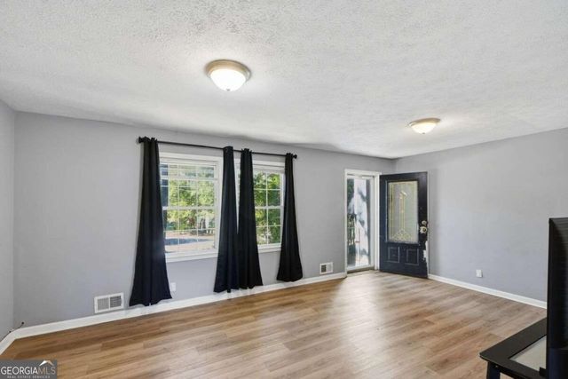 2728 Rosemont Drive, Lawrenceville, GA 30044