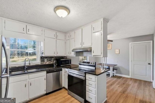 2728 Rosemont Drive, Lawrenceville, GA 30044