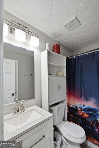 2728 Rosemont Drive, Lawrenceville, GA 30044