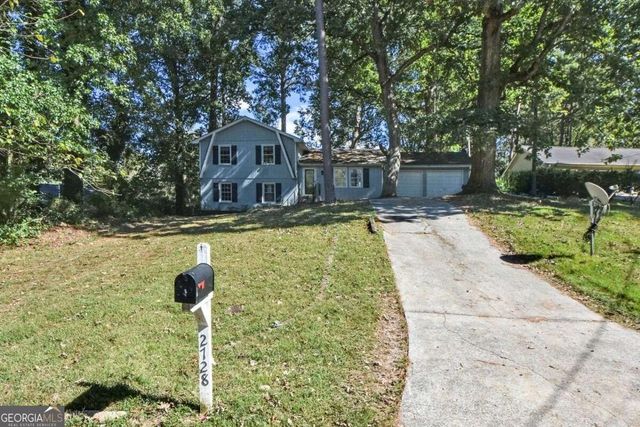 2728 Rosemont Drive, Lawrenceville, GA 30044
