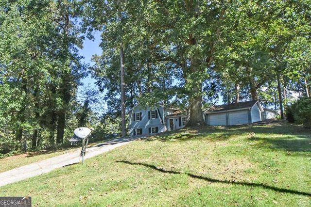 2728 Rosemont Drive, Lawrenceville, GA 30044