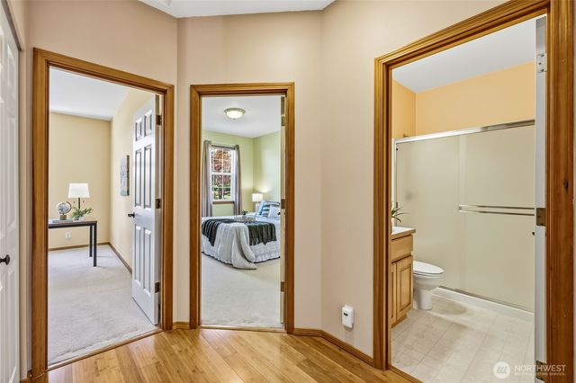 1381 NE Amber Court, Poulsbo, WA 98370