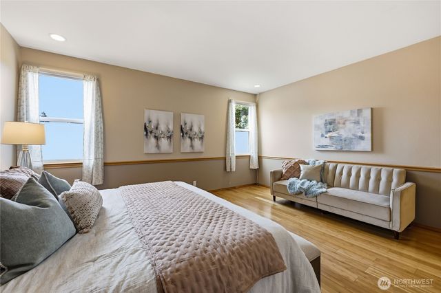 1381 NE Amber Court, Poulsbo, WA 98370