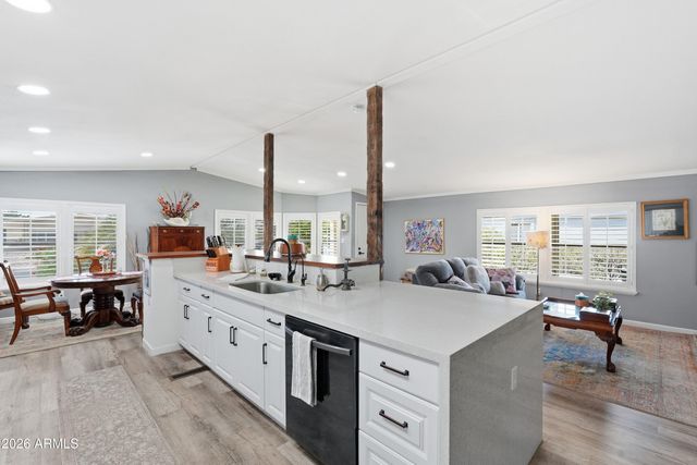 9321 E CACTUS Lane S, Sun Lakes, AZ 85248