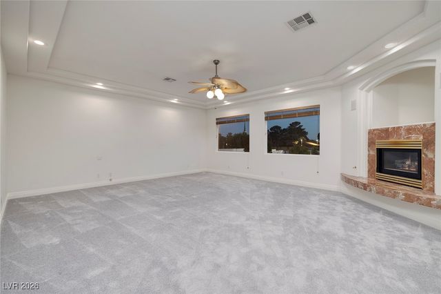 7421 Silver Palm Avenue, Las Vegas, NV 89117