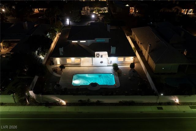 7421 Silver Palm Avenue, Las Vegas, NV 89117