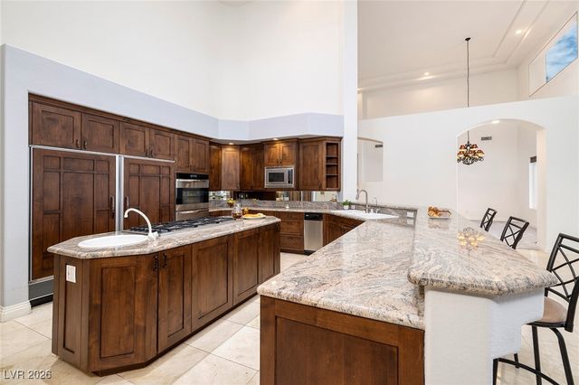 7421 Silver Palm Avenue, Las Vegas, NV 89117