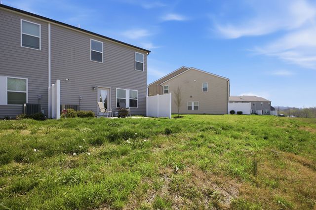 1013 McKee Ct, Columbia, TN 38401