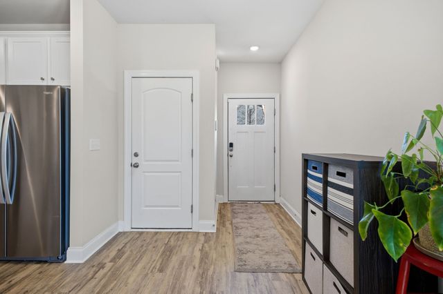 1013 McKee Ct, Columbia, TN 38401