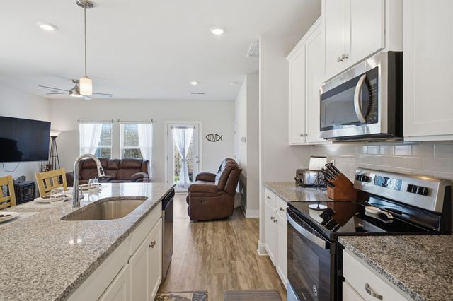 1013 McKee Ct, Columbia, TN 38401