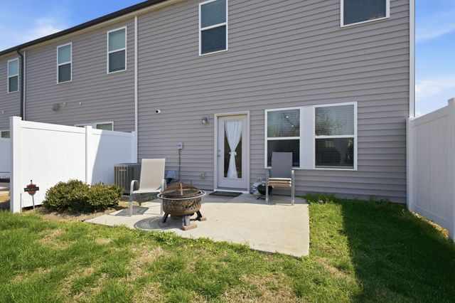 1013 McKee Ct, Columbia, TN 38401