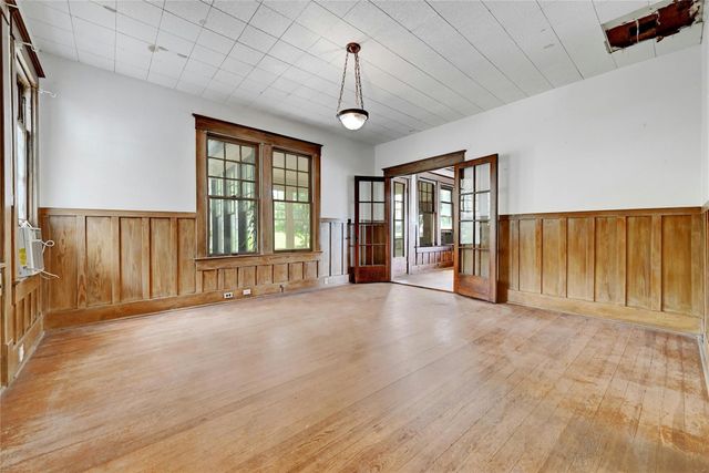 1109 Travis Height BLVD, Austin, TX 78704