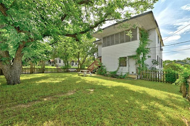 1109 Travis Height BLVD, Austin, TX 78704