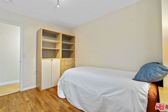 23777 Mulholland Highway 62, Calabasas, CA 91302