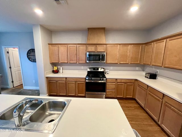 9355 Bay Drive, Reno, NV 89506