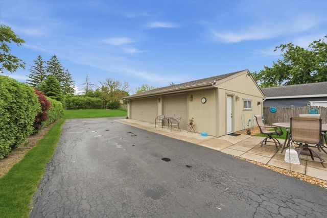 15415 LARAMIE Avenue, Oak Forest, IL 60452