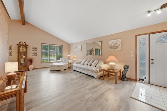 15415 LARAMIE Avenue, Oak Forest, IL 60452