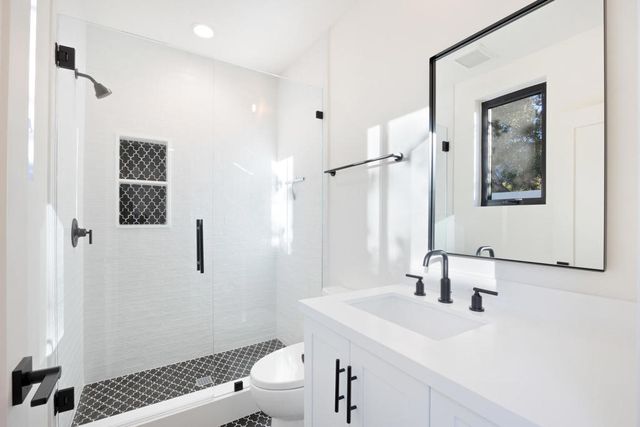 53725 Avenida Alvarado, La Quinta, CA 92253