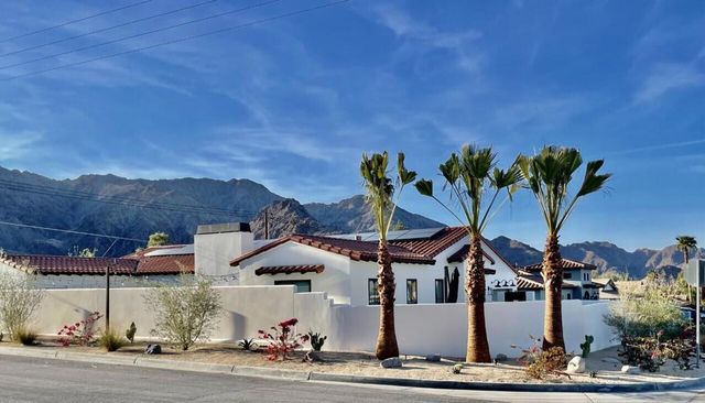 53725 Avenida Alvarado, La Quinta, CA 92253