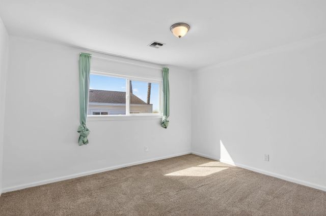 5442 San Onofre Ter, San Diego, CA 92114