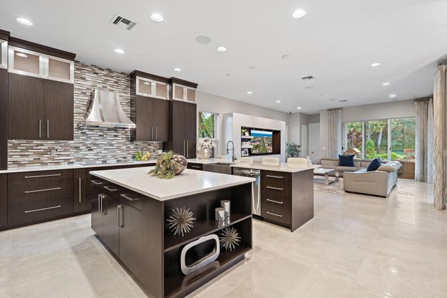 7795 Eden Ridge Way, Palm Beach Gardens, FL 33412