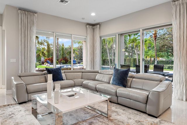 7795 Eden Ridge Way, Palm Beach Gardens, FL 33412