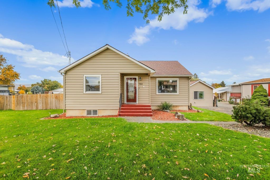 725 Warner Ave, Lewiston, ID 83501 photo 4